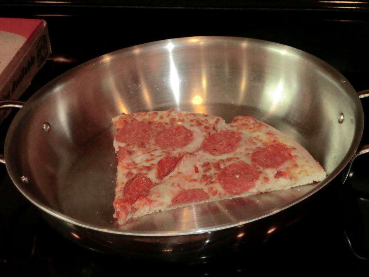 Reheating Leftover Pizza ThriftyFun