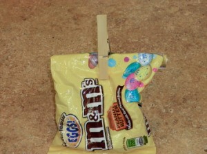 Clothes pin for candy bag closure