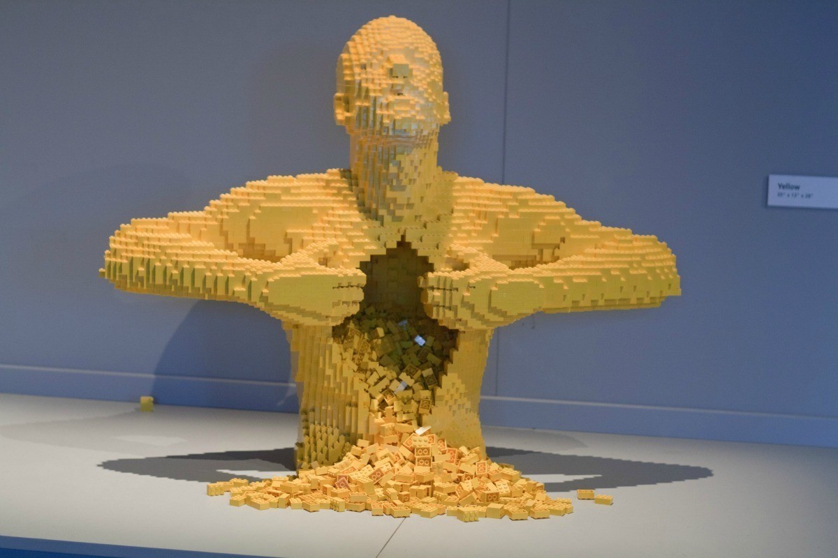 yellow lego character