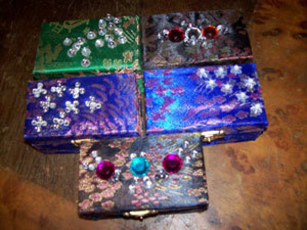 Jeweled Gift Boxes 2