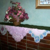 Shelf Scarf from Hankies