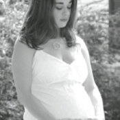 Black and white photo of expectant mother.