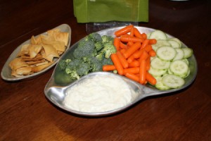 Tzatziki Dip With Veggies and Pi