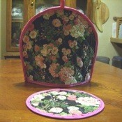 Quilted Tea Cozy and Placemat