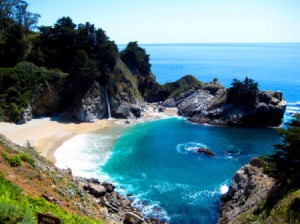 Waterfall at Pfeiffer Big Sur State Park (Big Sur, CA)