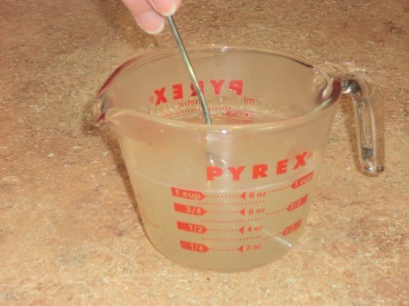 mixing gelatin and water