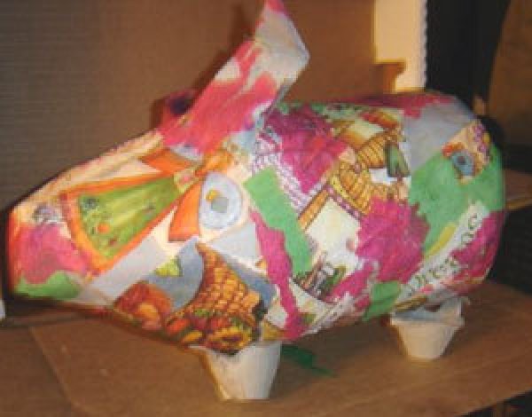 Another closeup of piggy.
