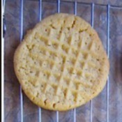 Finished cookie with tenderizer imprint.