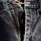 Rubber band on jeans button.