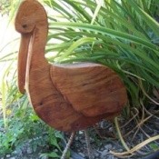 Pelican Yard Ornament