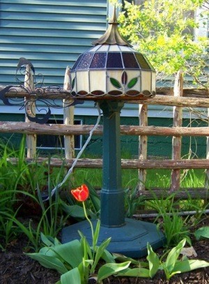 Stained Glass Yard Light