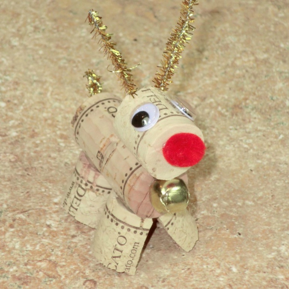 Cork Reindeer Video | ThriftyFun