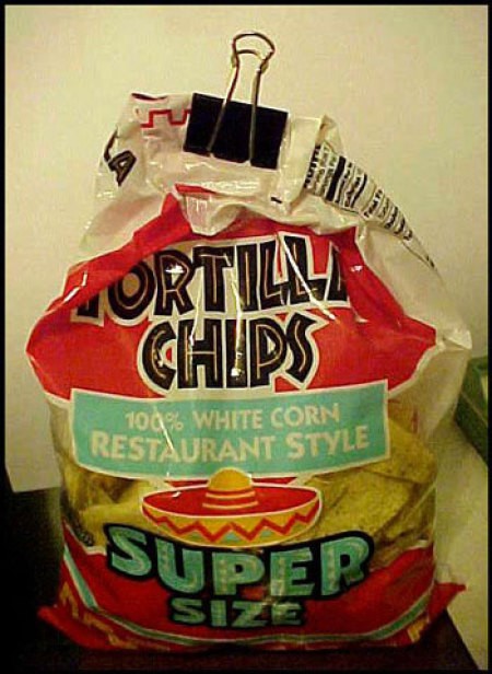 A binder clip used as a chip clip