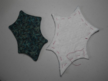 View of leaf basted and also of a turned leaf.