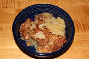 Bowl of Homeycrisp apple crisp.