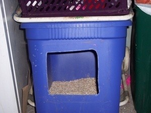 Litterbox from plastic tub.