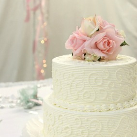 Cake Frosting Tips and Tricks ThriftyFun