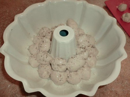 layer pan with pizza bites