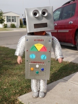 Halloween Costume: Robot
