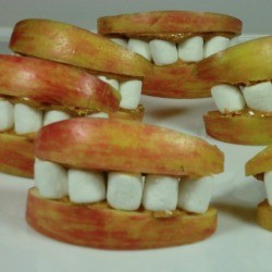 Apple lips and marshmallow teeth create Monster Mouths