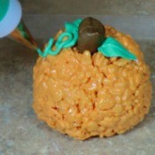 pumpkin shaped Rice Krispy Treat