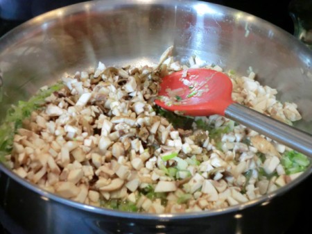 cooking mushrooms