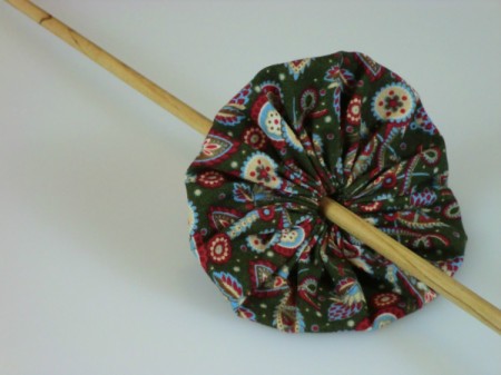 Mounting yo yos beginning with largest.