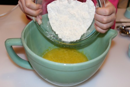 adding flour mixture
