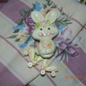 Avon Easter Bunny Pin