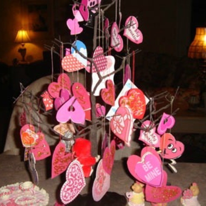 Valentine Tabletop Tree ThriftyFun