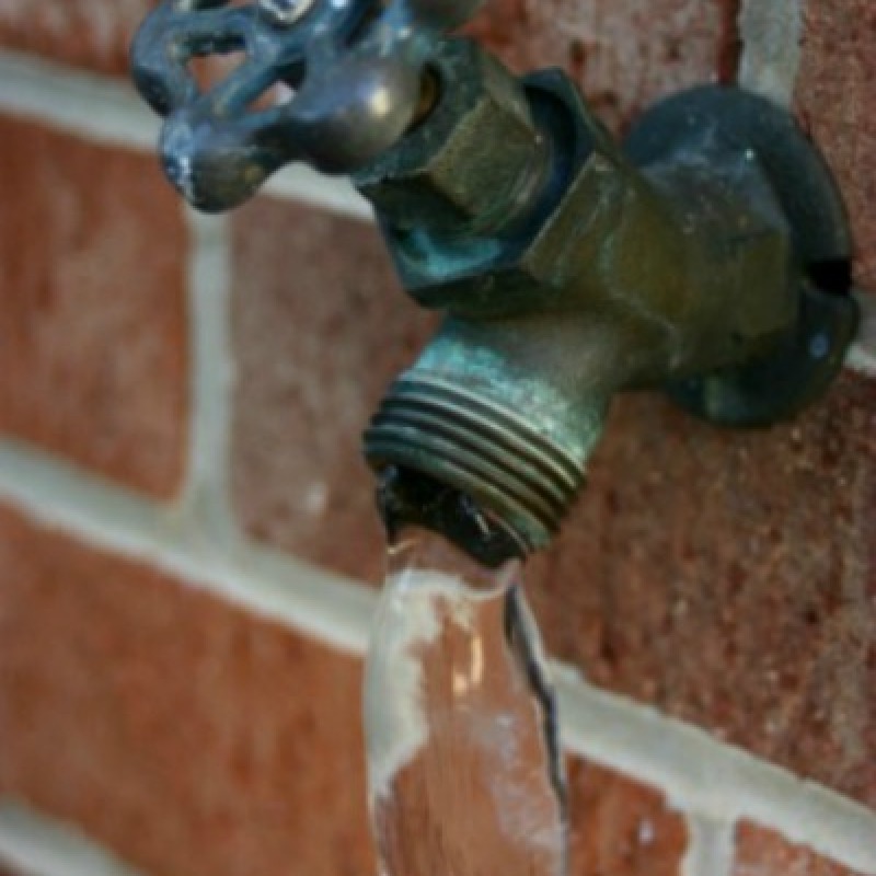 Keeping Water Pipes from Freezing ThriftyFun