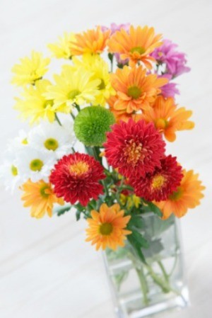Sympathy Gift Ideas: Flowers in a Glass Vase
