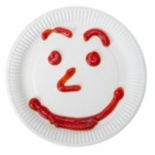 paper plate with a smiley face