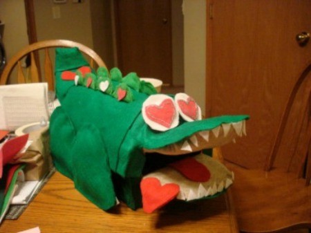 A mailbox for Valentine's Day, resembling an alligator.