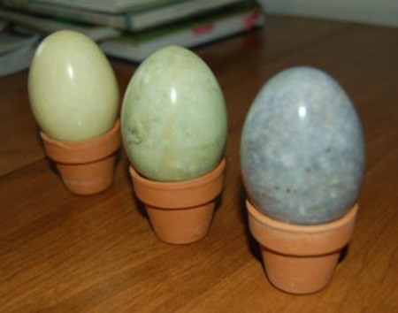 Eggs and Clay Pot
Easter Decorations