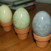 Eggs and Clay Pot
Easter Decorations