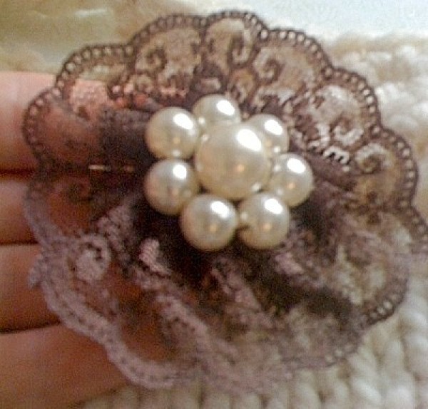finished pearl brooch