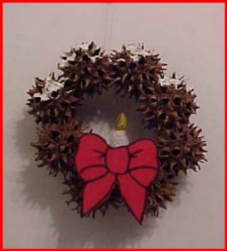 Sweet Gum Mini-Wreath