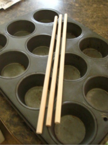 muffin tin and dowels