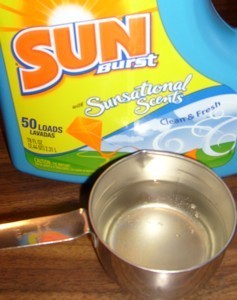 Using Every Bit of Laundry Detergent