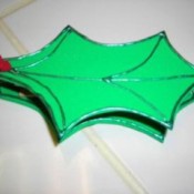 holly leaf napkin holder