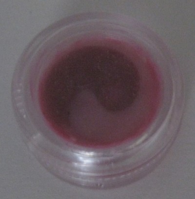 jar of lipgloss