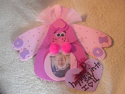 Pink bunny photo frame.