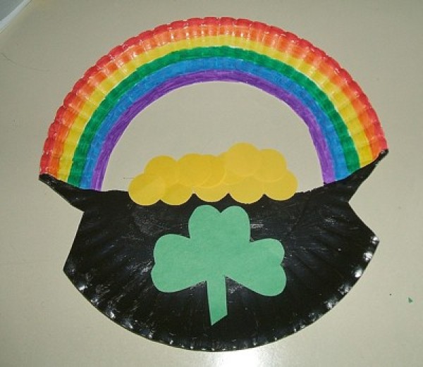 finished rainbow and pot of gold