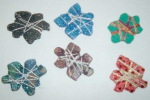 Different colored puzzle piece pins.