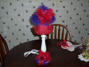 decorative red hat lamp