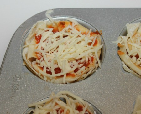 sprinkle mozzarella on top