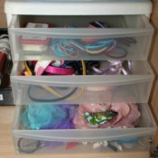 hair accessories in drawers