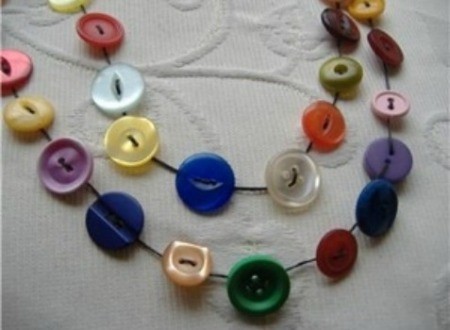 Making Button Necklaces