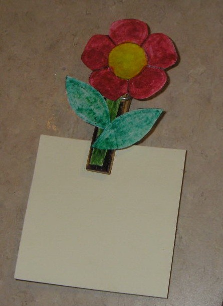 Spring Flower Photo or Note Magnet - Finished flower magent.